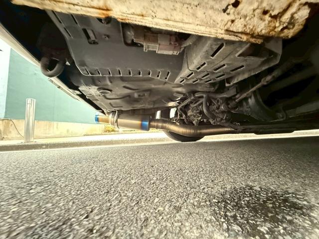 スカイライン GT-R 社外マフラー エアクリ BLTZ車高調 ナルディステアリング インパネカーボンパネル レカロセミバケ RAYSホイール18インチ(73枚目)