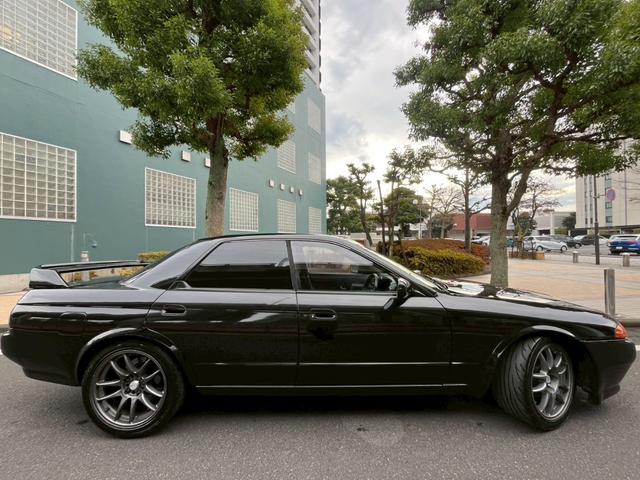 スカイライン ＧＴＳ－４　ＲＢ２６ＤＥＴＴ公認　４ドアＧＴＲ仕様　前置きＩＣ　ブーストアップ　社外マフラー　車高調　ニスモメーター　マインズ３連メーター（15枚目）