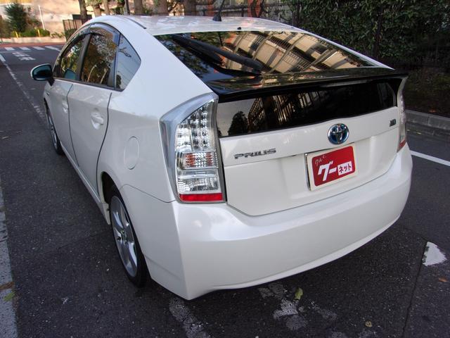 プリウス Sツーリングセレクション 純正ナビ・バックモニター(3枚目)