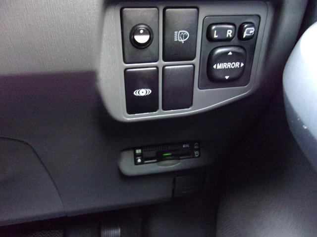 プリウス Sツーリングセレクション 純正ナビ・バックモニター(12枚目)