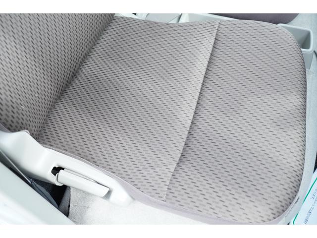 ＮＶ１００クリッパーバン ＤＸ　ＧＬセーフティパッケージ　４速ＡＴ　禁煙　ナビ前後ドラレコ　キーレスＰＷ　電格ミラ－　踏み間違防止　横滑り防止　後ソナー　法人１オ－ナ記録簿（27枚目）