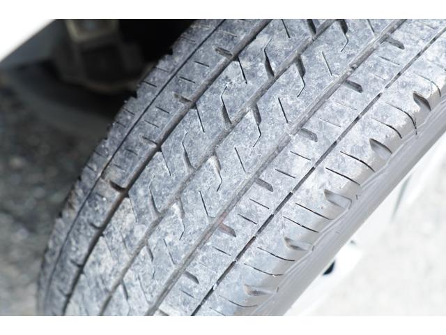 ＮＶ３５０キャラバンバン ロングＤＸ　冷蔵冷凍０℃　コールドスター　キーレスＰＷ　５ドア平床　法人１オ－ナ記録簿　Ｔチェ－ン（24枚目）