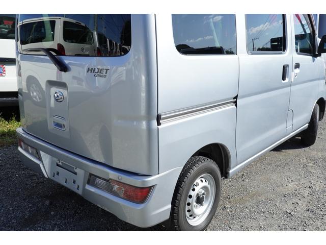 ハイゼットカーゴ ＤＸ　ＳＡＩＩＩ　４速ＡＴ　ナビＥＴＣ　キ－レスＰＷ　横滑り防止　後ソナー　２オ－ナ記録簿　Ｔチェ－ン（33枚目）