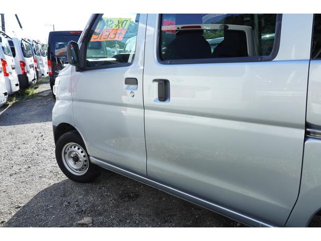 ハイゼットカーゴ ＤＸ　ＳＡＩＩＩ　４速ＡＴ　ナビＥＴＣ　キ－レスＰＷ　横滑り防止　後ソナー　２オ－ナ記録簿　Ｔチェ－ン（37枚目）