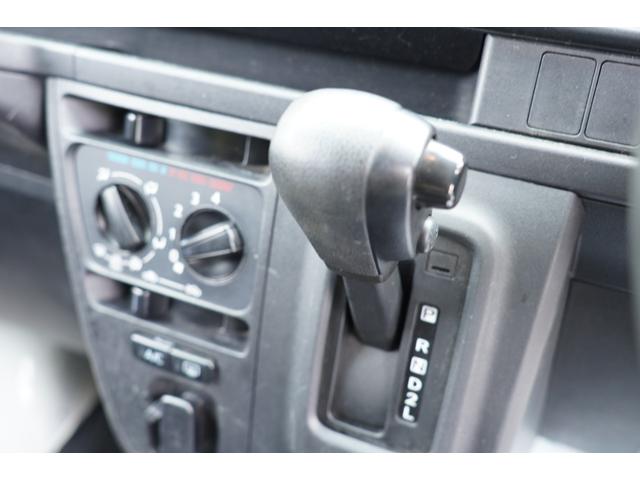 ハイゼットカーゴ ＤＸ　ＳＡＩＩＩ　４速ＡＴ　ナビＢカメラＥＴＣ　キーレスＰＷ　横滑り防止　スマアシ　法人１オ－ナ　Ｔチェ－ン（18枚目）