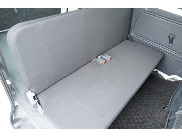 ハイゼットカーゴ ＤＸ　ＳＡＩＩＩ　４速ＡＴ　ナビＢカメラＥＴＣ　キーレスＰＷ　横滑り防止　スマアシ　法人１オ－ナ　Ｔチェ－ン（25枚目）