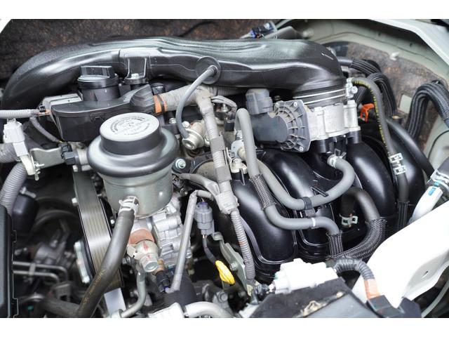 TOYOTA HIACE VAN LONG DX