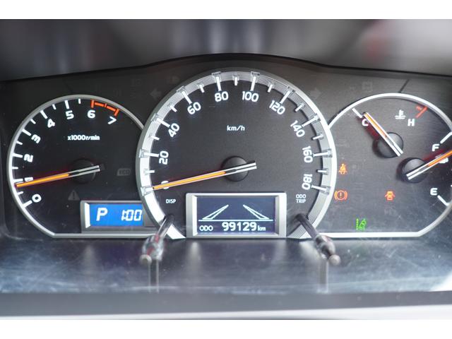 TOYOTA HIACE VAN LONG DX