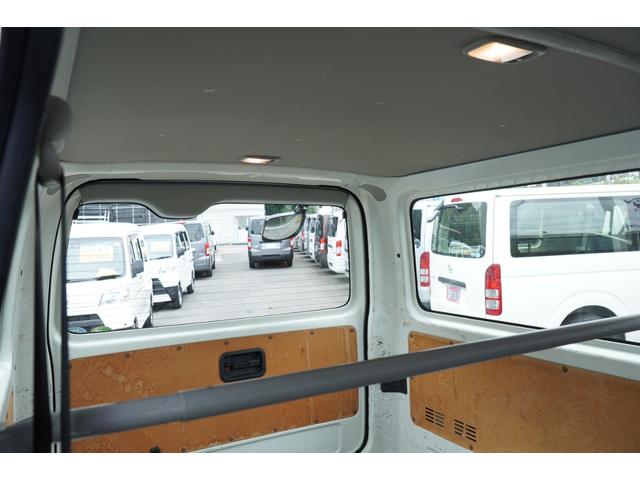 TOYOTA HIACE VAN LONG DX