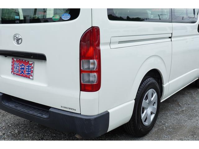TOYOTA HIACE VAN LONG DX