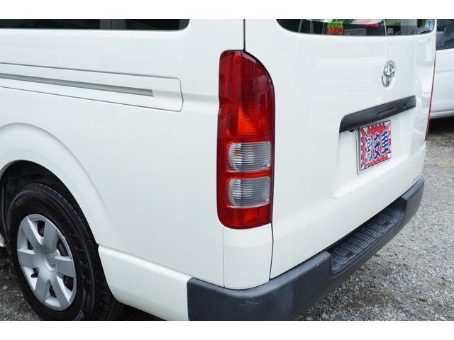 TOYOTA HIACE VAN LONG DX