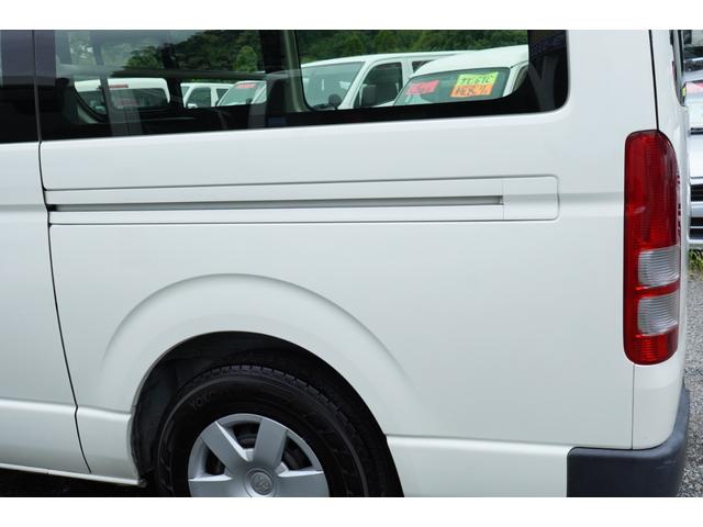 TOYOTA HIACE VAN LONG DX