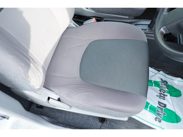 NV150AD VE ナビBカメラETC キーレスPW 電格ミラ- エマブレ 横滑り防止 法人1オ-ナ記録簿 Tチェーン(26枚目)