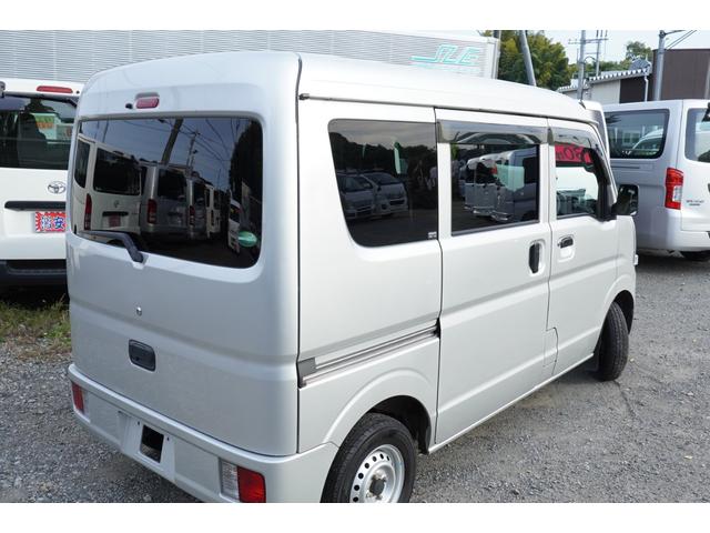 全車点検整備済！全車エンジンオイル及びオイルエレメント交換済です！フロントパッドは４ｍｍ未満、ベルトは劣化があれば等の自社基準にて交換実施済。その他のＡＴフルードやクーラント交換も別途お申し付け下さい