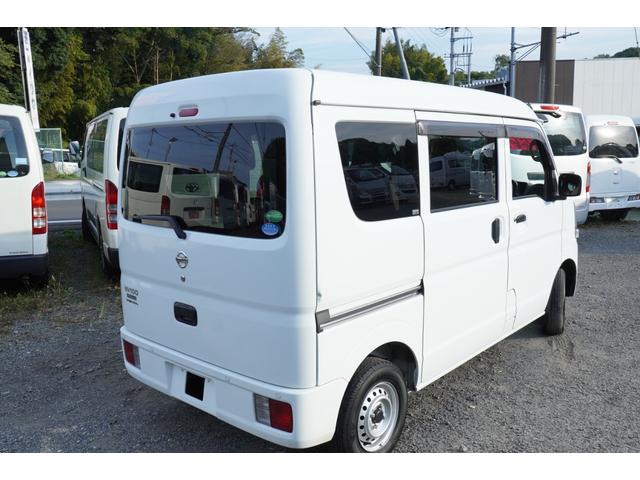 全車点検整備済！全車エンジンオイル及びオイルエレメント交換済です！フロントパッドは４ｍｍ未満、ベルトは劣化があれば等の自社基準にて交換実施済。その他のＡＴフルードやクーラント交換も別途お申し付け下さい