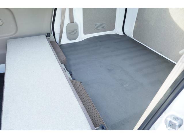 提携ローンはオリコ・プレミアムファイナンシャル・イオンプロダクト等となり、実質年率５．９％〜、支払回数は最長８４回までとなっております。銀行にてマイカーローンの申込希望の方は、見積書作成致します。