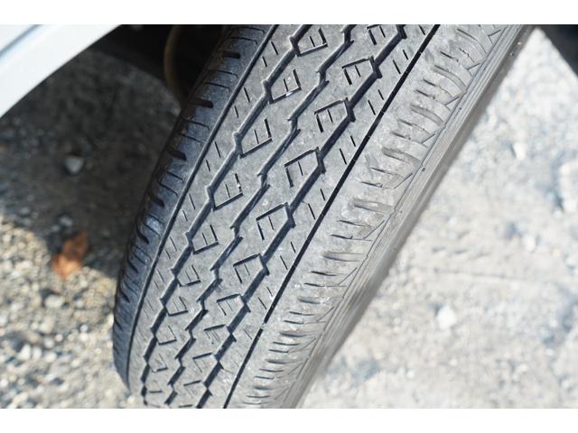 ハイゼットカーゴ ＤＸ　４速ＡＴ　ＥＴＣキ－レスＰＷ　２オ－ナ記録簿　Ｔチェ－ン（25枚目）