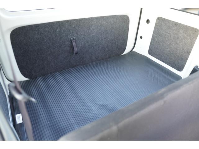 ハイゼットカーゴ クルーズＳＡＩＩＩ　４速ＡＴ　ナビＢカメラＥＴＣ　キ－レスＰＷ　電格ミラ－　横滑り防止　後ソナー　法人１オ－ナ記録簿（27枚目）