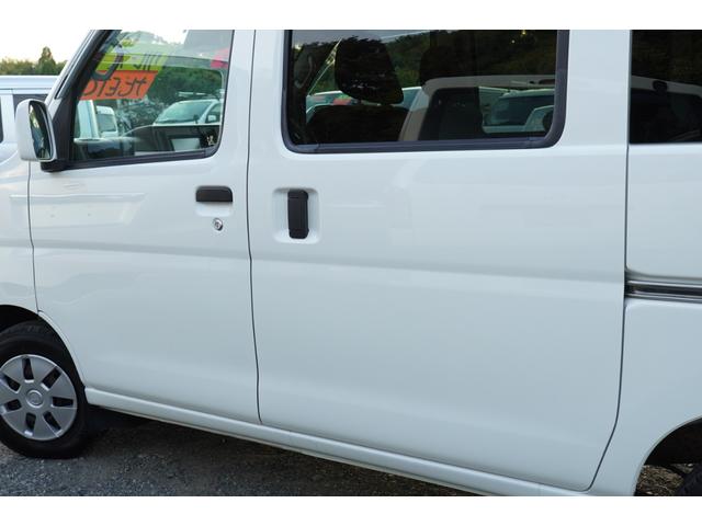 ハイゼットカーゴ クルーズＳＡＩＩＩ　４速ＡＴ　ナビＢカメラＥＴＣ　キ－レスＰＷ　電格ミラ－　横滑り防止　後ソナー　法人１オ－ナ記録簿（40枚目）