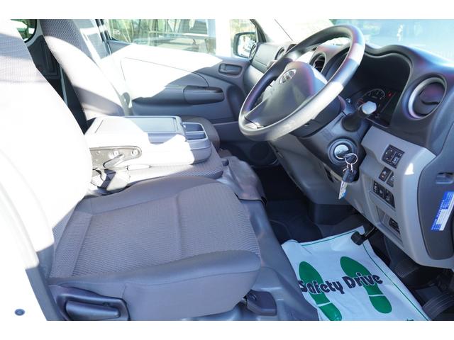 ＮＶ３５０キャラバンバン ロングＤＸターボ　４ＷＤ　寒冷地仕様　禁煙　ナビＢカメラＢカメラＥＴＣ　電格ミラ－　後ヒーター　後窓　Ｗエアバック　法人１オ－ナ記録簿５枚　Ｔチェ－ン（10枚目）