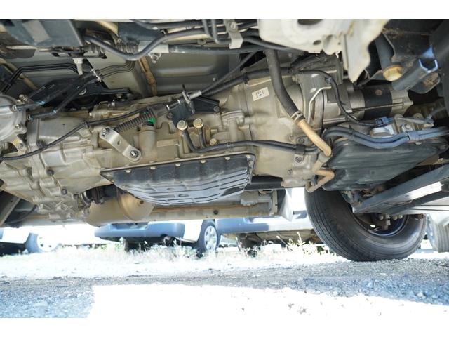 ＮＶ３５０キャラバンバン ロングＤＸターボ　４ＷＤ　寒冷地仕様　禁煙　ナビＢカメラＢカメラＥＴＣ　電格ミラ－　後ヒーター　後窓　Ｗエアバック　法人１オ－ナ記録簿５枚　Ｔチェ－ン（31枚目）