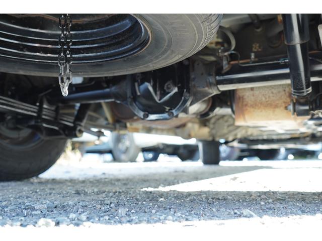 ＮＶ３５０キャラバンバン ロングＤＸターボ　４ＷＤ　寒冷地仕様　禁煙　ナビＢカメラＢカメラＥＴＣ　電格ミラ－　後ヒーター　後窓　Ｗエアバック　法人１オ－ナ記録簿５枚　Ｔチェ－ン（32枚目）