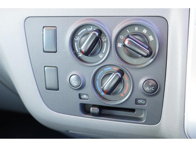 ＮＶ３５０キャラバンバン ロングＤＸ　後期　ナビＢカメラＥＴＣ　キーレスＰＷ　エマブレ　５ドア低床６人乗　記録簿６枚　Ｔチェ－ン（18枚目）