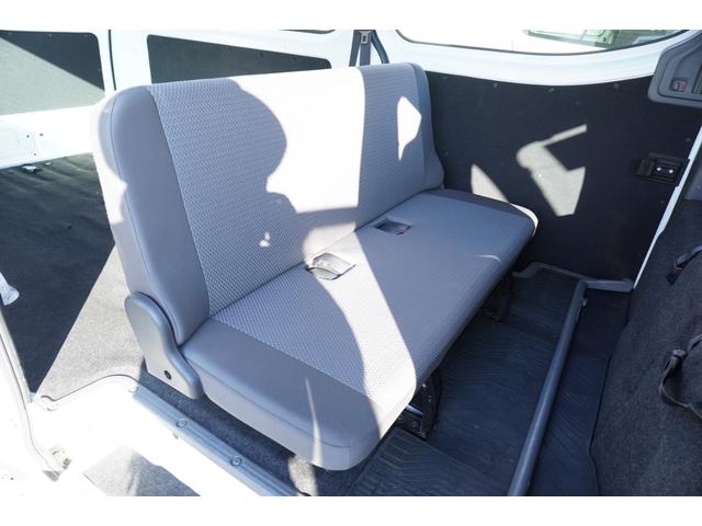 ＮＶ３５０キャラバンバン ロングＤＸ　後期　ナビＢカメラＥＴＣ　キーレスＰＷ　エマブレ　５ドア低床６人乗　記録簿６枚　Ｔチェ－ン（22枚目）