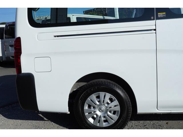 ＮＶ３５０キャラバンバン ロングＤＸ　後期　ナビＢカメラＥＴＣ　キーレスＰＷ　エマブレ　５ドア低床６人乗　記録簿６枚　Ｔチェ－ン（30枚目）