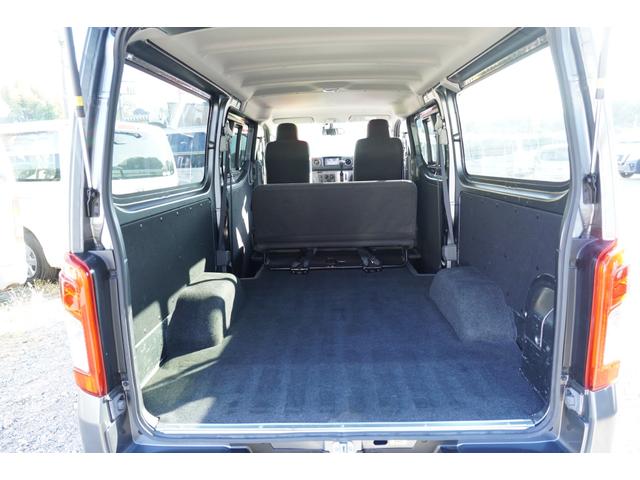 ＮＶ３５０キャラバンバン ロングＤＸ　ＥＸ　純ＬＥＤ　アラモニナビＥＴＣ　キーレスＰＷ　エマブレ　後窓　電格ミラ－　法人１オ－ナ記録簿（4枚目）