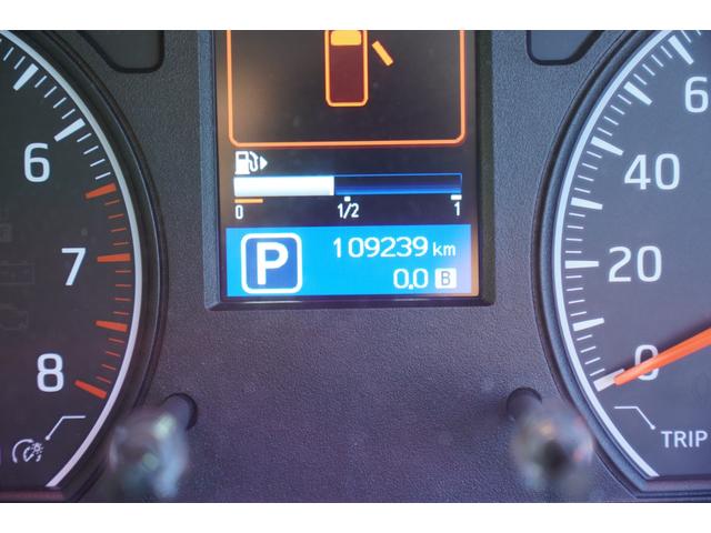 ＮＶ３５０キャラバンバン ロングＶＸ　ナビＢカメラＥＴＣドラレコ　キーレスＰＷ　電格ミラ－　エマブレ　法人１オ－ナ記録簿　Ｔチェ－ン（11枚目）