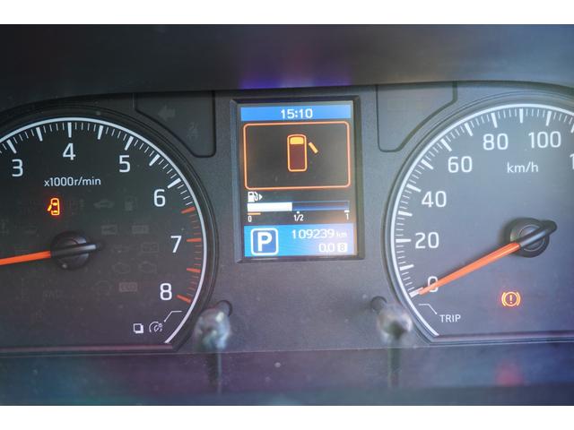 ＮＶ３５０キャラバンバン ロングＶＸ　ナビＢカメラＥＴＣドラレコ　キーレスＰＷ　電格ミラ－　エマブレ　法人１オ－ナ記録簿　Ｔチェ－ン（12枚目）