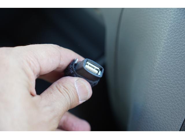 ＮＶ３５０キャラバンバン ロングＤＸ　ナビＥＴＣキ－レスＰＷ　５ドア６人乗　低床　後窓　２オ－ナ記録簿１２枚　Ｔチェ－ン（16枚目）