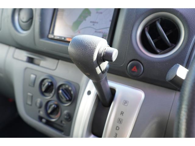 ＮＶ３５０キャラバンバン ロングＤＸ　ナビＥＴＣキ－レスＰＷ　５ドア６人乗　低床　後窓　２オ－ナ記録簿１２枚　Ｔチェ－ン（17枚目）