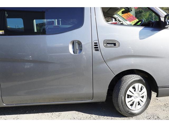 NV350キャラバンバン ロングDXターボ EX 4WD 純LED 禁煙 ナビBカメラETC キ-レスPW 電格ミラ- エマブレ 法人1オ-ナ記録簿7枚 Tチェ-ン 関東仕入れ(39枚目)