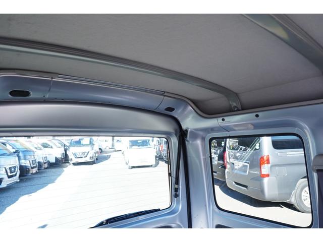 ハイゼットカーゴ ＤＸ　ＳＡＩＩＩ　４ＷＤ　純ＬＥＤ　ナビＢカメラＥＴＣ　キ－レスＰＷ　スマアシ　横滑り防止　後ソナー　法人１オ－ナ　Ｔチェ－ン（29枚目）