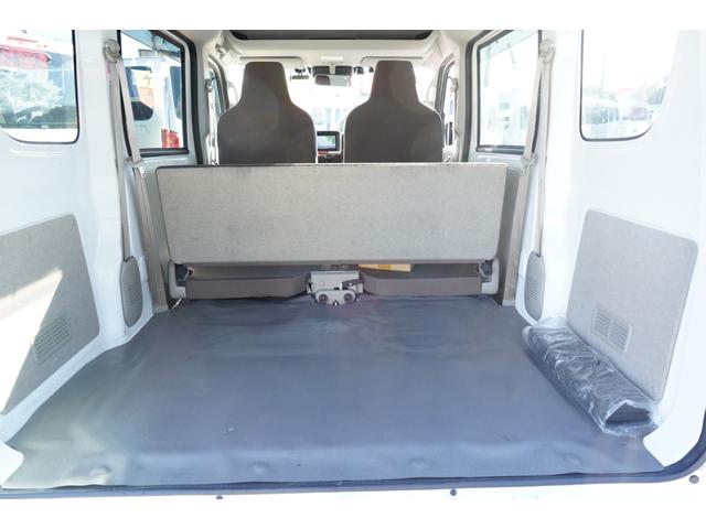 ＮＶ１００クリッパーバン ＤＸ　ＧＬセーフティパッケージ　４ＷＤ　４速ＡＴ　禁煙　ナビＢカメラＥＴＣ　キ－レスＰＷ　電格ミラ－　横滑り防止　後ソナー　法人１オ－ナ　記録簿Ｔチェ－ン（4枚目）