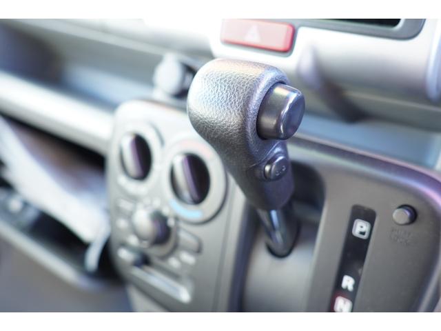 ＮＶ１００クリッパーバン ＤＸ　ＧＬセーフティパッケージ　４ＷＤ　４速ＡＴ　禁煙　ナビＢカメラＥＴＣ　キ－レスＰＷ　電格ミラ－　横滑り防止　後ソナー　法人１オ－ナ　記録簿Ｔチェ－ン（21枚目）