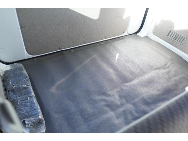 ＮＶ１００クリッパーバン ＤＸ　ＧＬセーフティパッケージ　４ＷＤ　４速ＡＴ　禁煙　ナビＢカメラＥＴＣ　キ－レスＰＷ　電格ミラ－　横滑り防止　後ソナー　法人１オ－ナ　記録簿Ｔチェ－ン（31枚目）