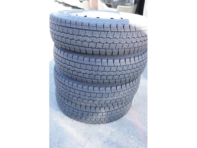 ＮＶ１００クリッパーバン ＤＸ　ＧＬセーフティパッケージ　４ＷＤ　４速ＡＴ　禁煙　ナビＢカメラＥＴＣ　キ－レスＰＷ　電格ミラ－　横滑り防止　後ソナー　法人１オ－ナ　記録簿Ｔチェ－ン（36枚目）