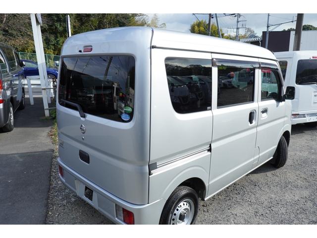 NV100クリッパーバン DX 5速マニュアル キ-レス集中ロック 禁煙 法人1オ-ナ 記録簿(3枚目)