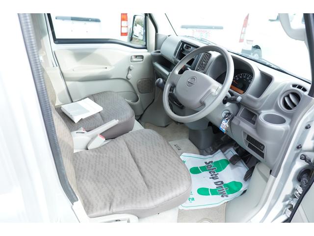 NV100クリッパーバン DX 5速マニュアル キ-レス集中ロック 禁煙 法人1オ-ナ 記録簿(13枚目)