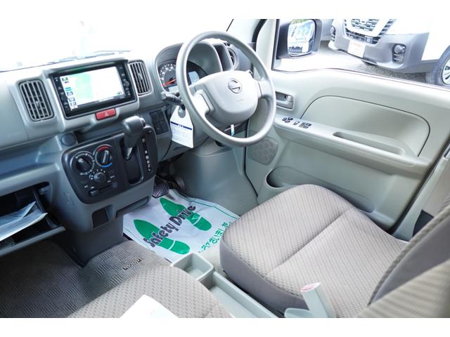 NV100クリッパーバン DX GLセーフティパッケージ 4WD 4速AT フルセグナビBカメラETC キーレスPW 電格ミラ- 横滑り防止 後ソナー 法人1オ-ナ記録簿 関東仕入れ(5枚目)