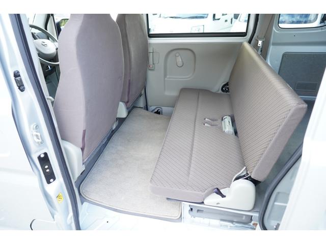 NV100クリッパーバン DX GLセーフティパッケージ 4WD 4速AT フルセグナビBカメラETC キーレスPW 電格ミラ- 横滑り防止 後ソナー 法人1オ-ナ記録簿 関東仕入れ(6枚目)