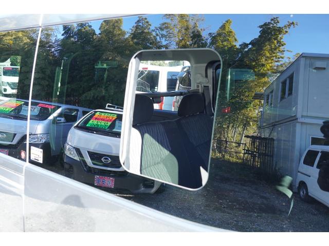 ＮＶ３５０キャラバンバン ロングプレミアムＧＸ　純ＬＥＤ　アラモニナビＥＴＣ　禁煙ＷＡＣ後窓ヒータ　インテリキー２個　エマブレ　法人１オ－ナ　Ｔチェ－ン（36枚目）