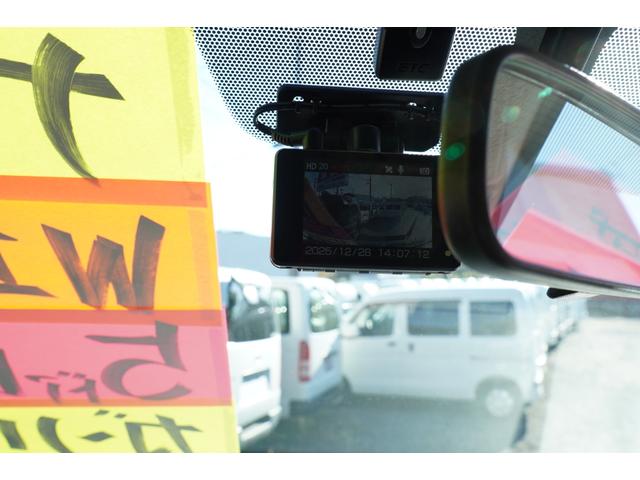 NV350キャラバンバン ロングDX EX ナビBカメラETCキ-レスPW Wエアコン後ヒータ Wエアバック エマブレ 法人1オ-ナ-記録簿18枚 Tチェ-ン(17枚目)