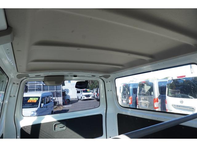 NV350キャラバンバン ロングDX EX ナビBカメラETCキ-レスPW Wエアコン後ヒータ Wエアバック エマブレ 法人1オ-ナ-記録簿18枚 Tチェ-ン(27枚目)