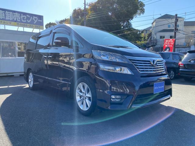 ヴェルファイア ２．４Ｚ　ＲＩＣＯＮ製車いす乗降リフト付車両　８人乗り　左側パワースライドドア　ナビ　Ｂｌｕｅｔｏｏｔｈ接続　地デジＴＶ　スマートキー　プッシュスタート　バックカメラ（8枚目）