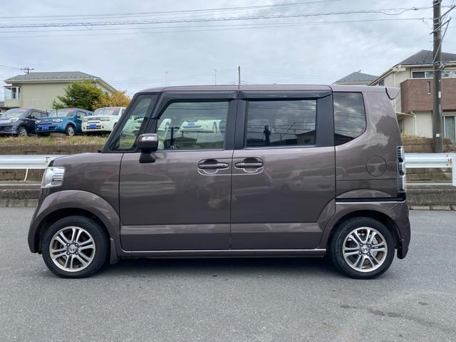 Ｎ－ＢＯＸ Ｇ　ＳＳパッケージ　両側パワースライドドア　スマートキー　プッシュスタート　ナビ　バックカメラ　ドアバイザー　ウインカー付きドアミラー　ステアリングスイッチ（5枚目）