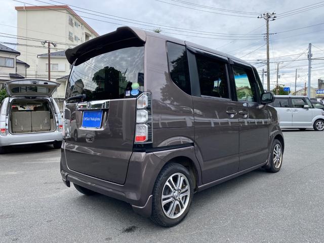 Ｎ－ＢＯＸ Ｇ　ＳＳパッケージ　両側パワースライドドア　スマートキー　プッシュスタート　ナビ　バックカメラ　ドアバイザー　ウインカー付きドアミラー　ステアリングスイッチ（8枚目）